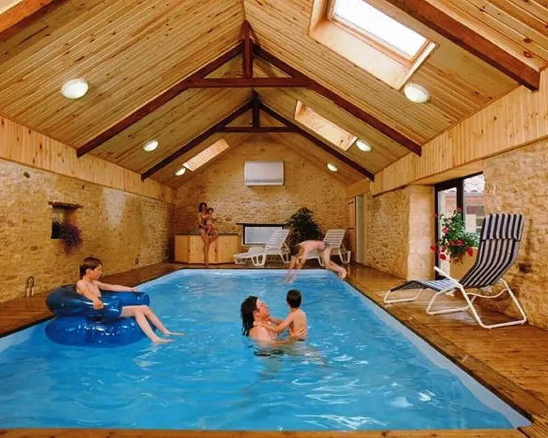 Perigordian house with indoor heated pool 28°. - Image 1