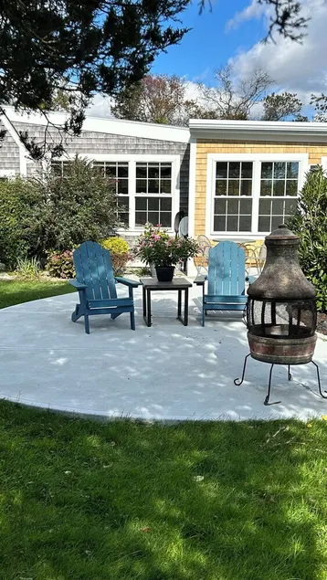 Cozy, clean, relaxing beach cottage awaits you!! - Image 1