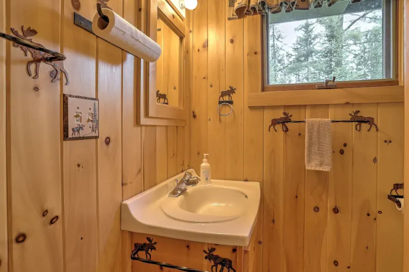 Camp Chuck-a-luck | Private Beach, Dock, Kayaks | Dog-Friendly Mooselookmeguntic Lake Cabin - Image 1