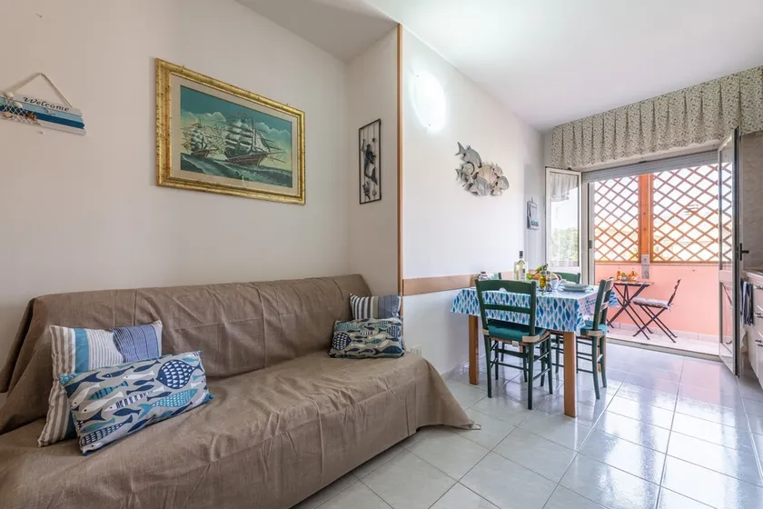 Casa de vacaciones 'L'Acquario' con vistas a la montaña, terraza y aire acondicionado - Image 1