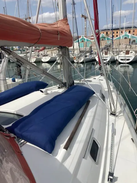 Sea Bloom Sleep & Sail in Tejo - Image 1