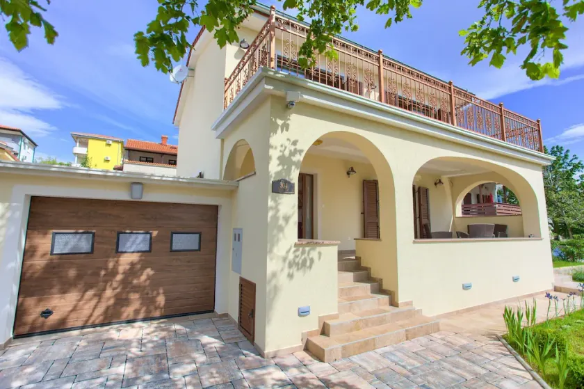 Villa Toic am Meer mit wunderschönem Meerblick - Image 1