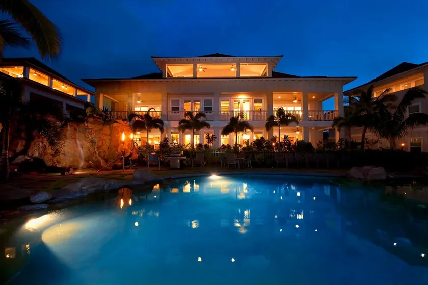 Penthouse avec barbecue, piscine et jacuzzi | Vue mer - Image 1