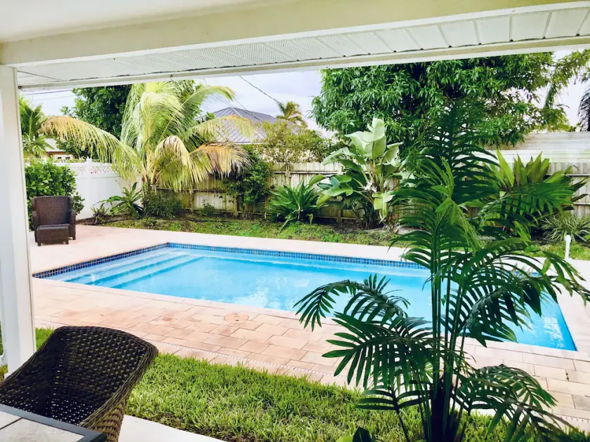 Newly Furnished! Minutes from beach, heated private pool, Elegant and Coastal!   - Image 1