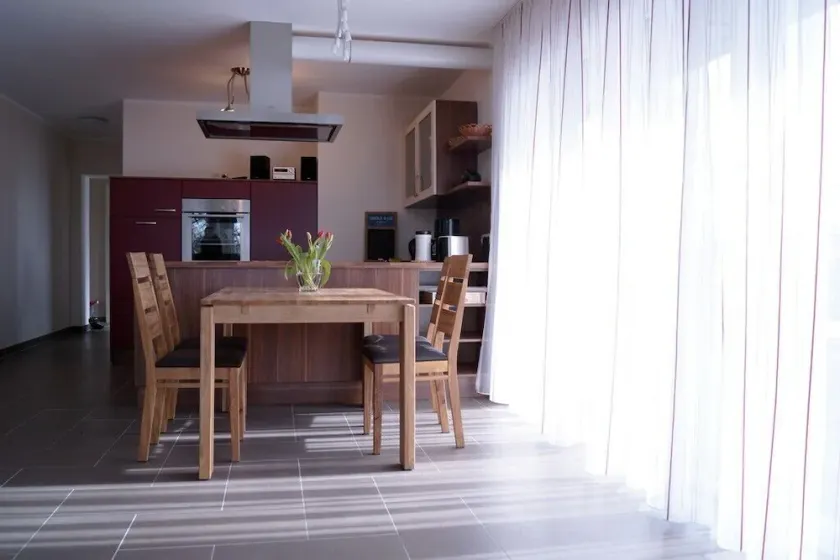 Ideal for small families and couples / quiet location / lake / near Potsdam & Berlin - Image 1