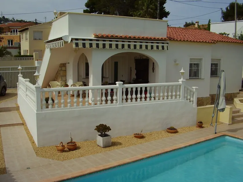 Bungalow confortable dans une atmosphere mediterraneenne - Image 1