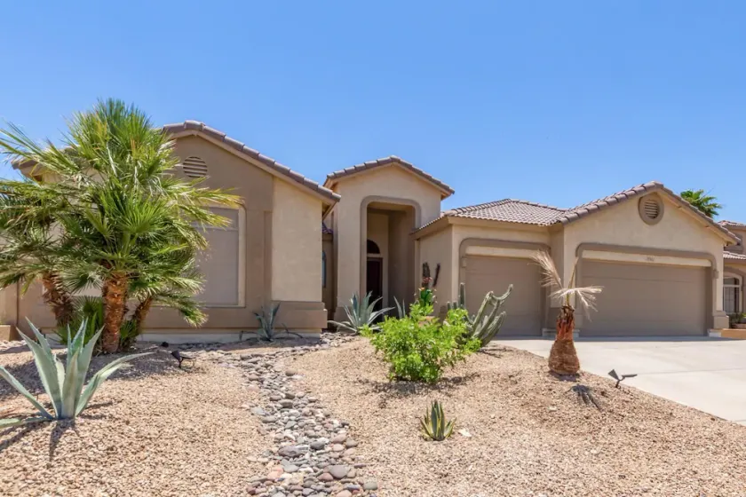 Sunny & Spacious * Heated Pool * Walk to the Lakes & Parks! - Image 1