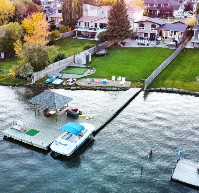 Lakefront Paradise, Hot Tub, Private Beach, Covered Dock, Kayaks, Near Downtown - Image 1