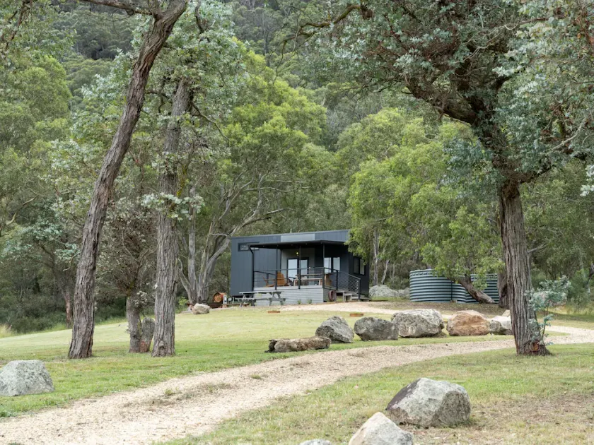 Sugarloaf Off Grid Tiny House - Secluded Luxury! - Image 1