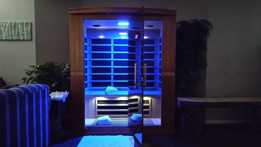 SAUNA & King Bed near Logan, USU & Firefly Park - Image 1