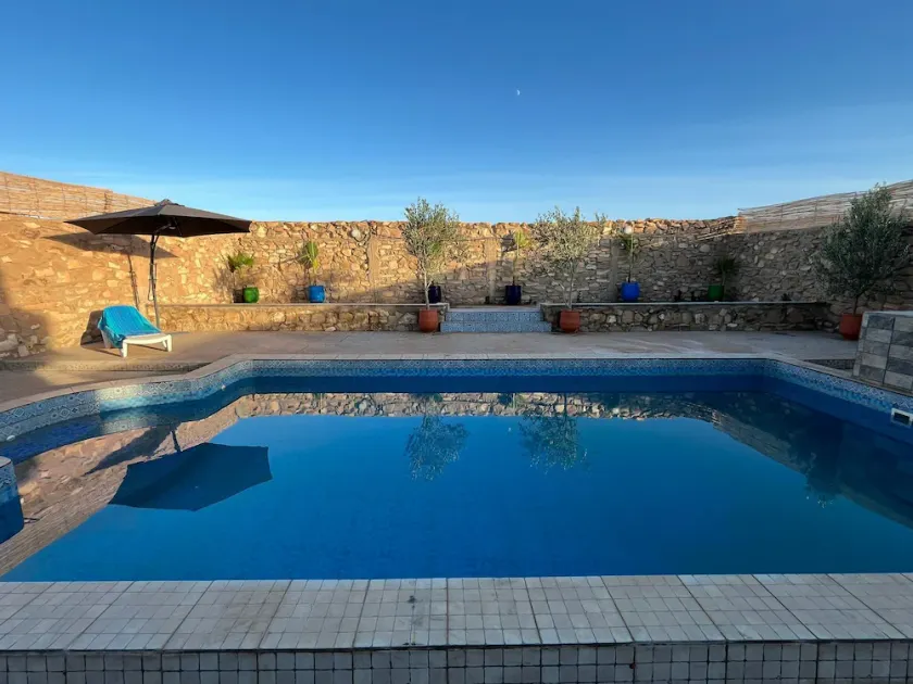 Magnifique villa avec piscine sans vis a vis  pour 8 personnes à Oujda - Image 1
