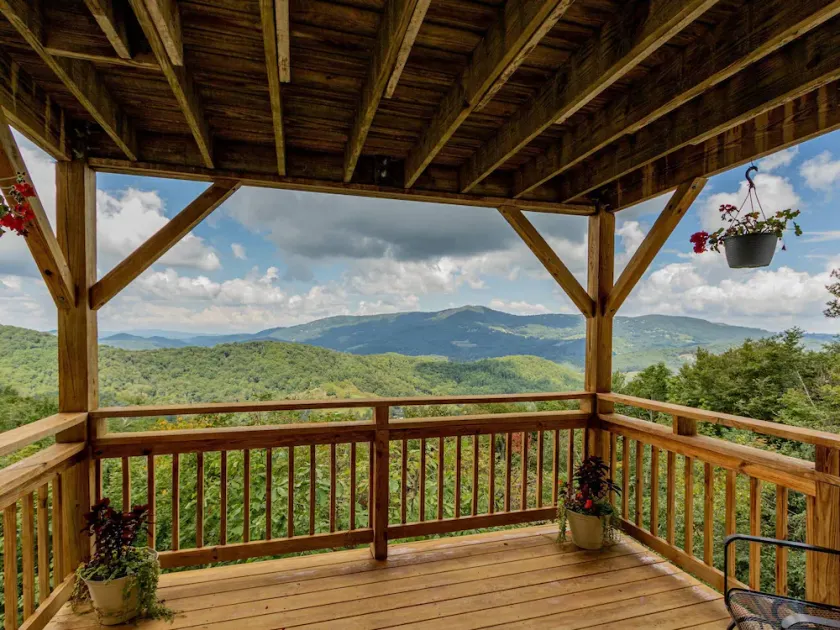 Stunning View & Long, Cozy & Serene, Close2Resort - Image 1