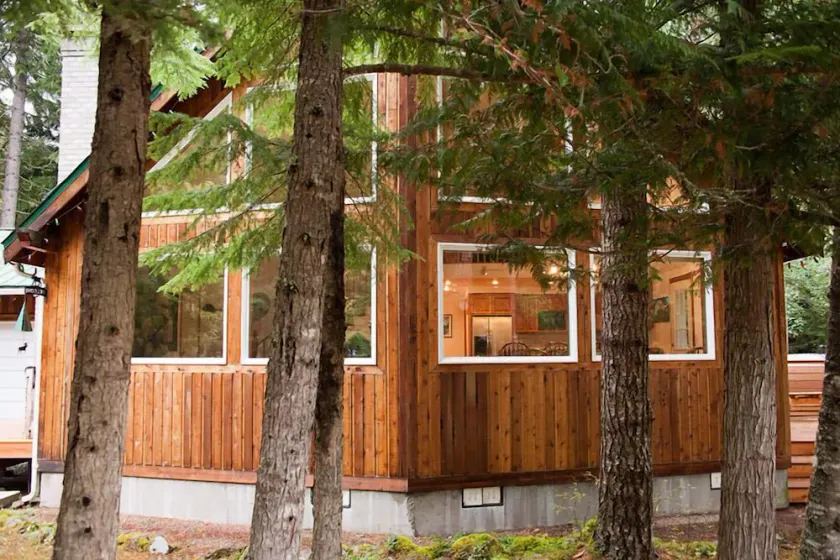 Beautiful Home W / Hot Tub in Kristall und Rainier - Image 1