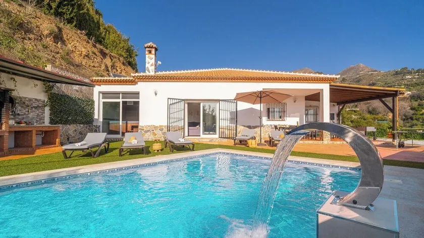 Villa Rosa-Canillas de Albaida - Image 1