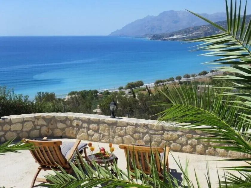 Escape everyday life away from the hustle and bustle ... - Image 1