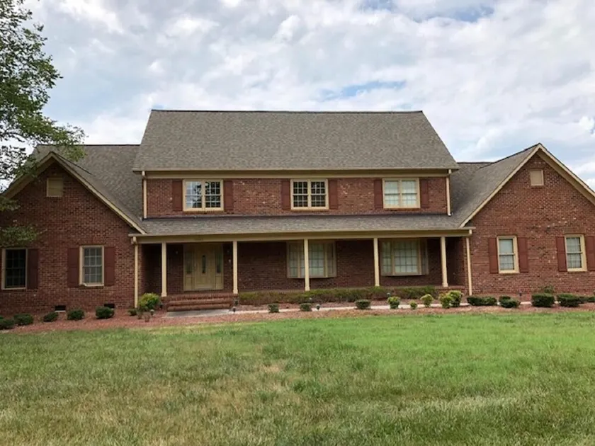Smukke Executive Home<br>Minutter væk fra Greensboro, Highpoint, Burlington - Image 1