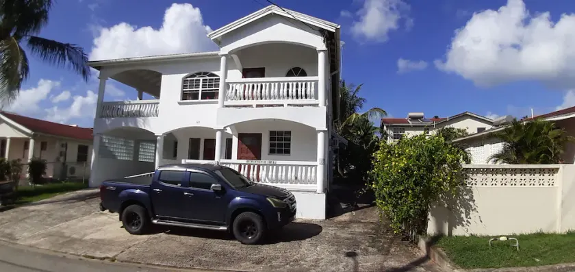 Jan's Villa - 1 Bed Apartment - 5 min from the beach - Image 1