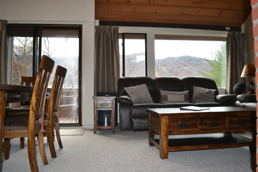 Wilderness Mountain Resort, une vue imprenable sur les montagnes blanches sur l'autoroute Kancamagus - Image 1