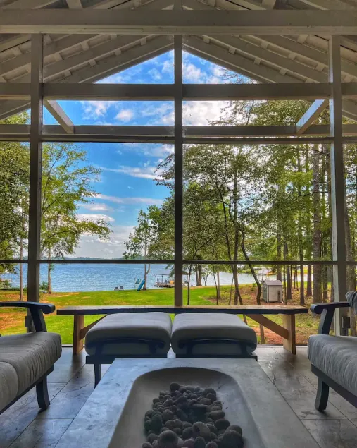 3 Bedroom + Kids Loft, Lovely  Family Lake Front Vacation Home  - Image 1