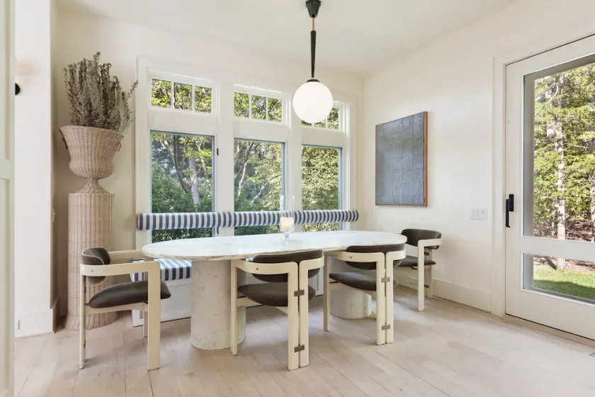 East Hampton: Chic 4 bed, Water Views, Walk to Beach, 5 min drive to Amagansett - Image 1