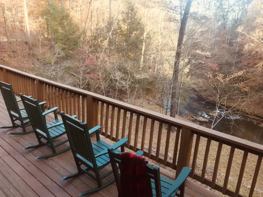 Riverfront Cabin in Horse Country - Image 1