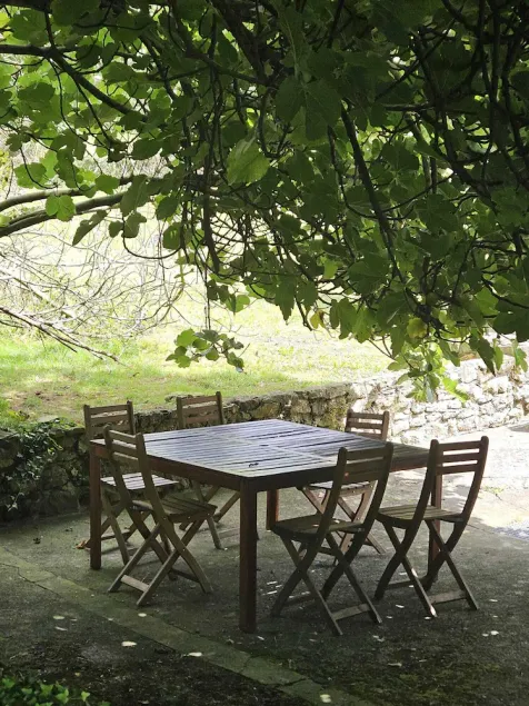 House in Galizano with garden - Image 1