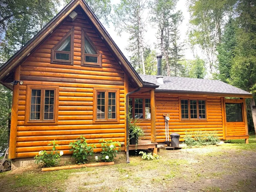 Le RustiChic Chalet - Image 1