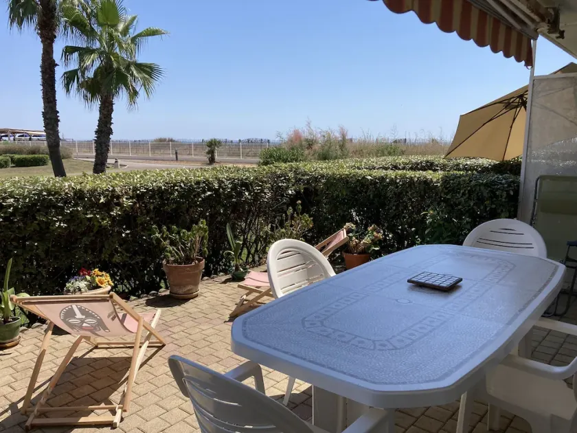 T2 apartment 30 m from the sea, with beautiful terrace and all on the ground floor - Image 1