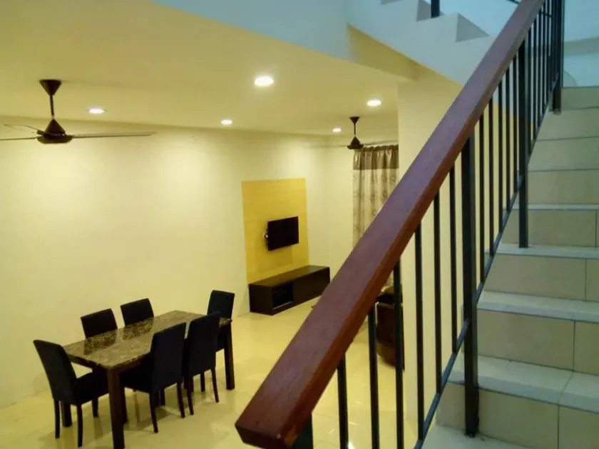 Kemaman Resthouse A - Image 1