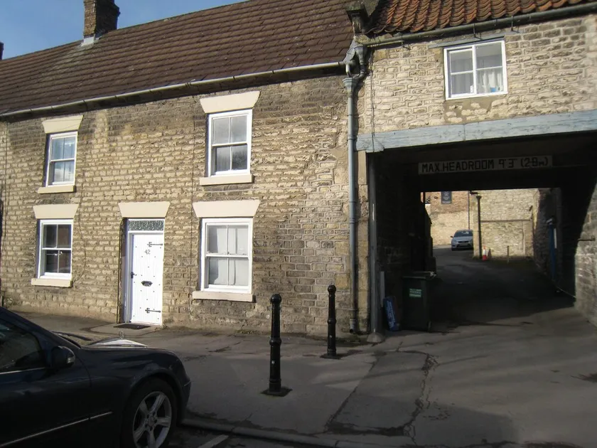 Pickering N Yorks Beautiful 18 Century cottage fully renovated in the centre - Image 1