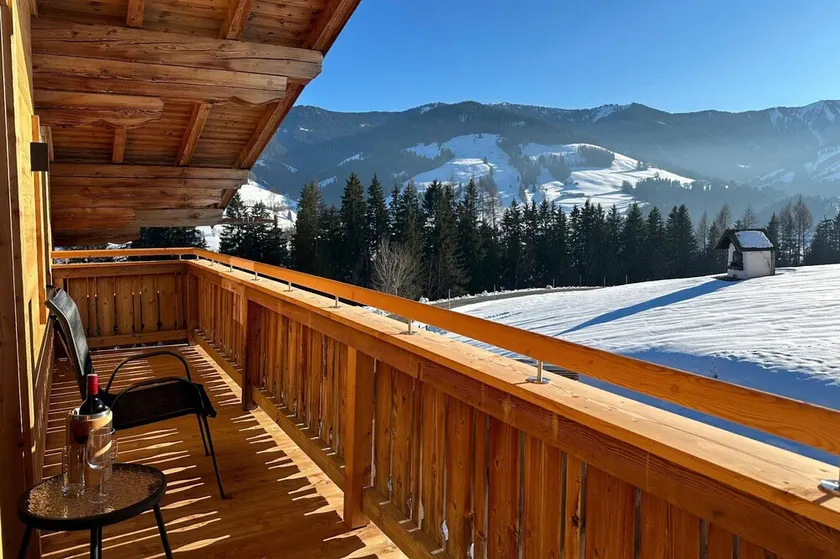 Leogang: Apartment With Mountain Views - Image 1