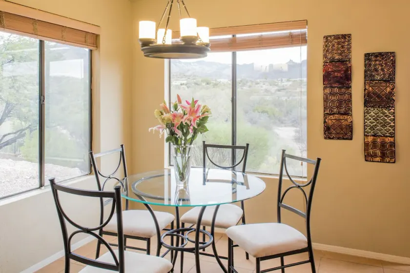 Luxury Resort Style Condo i Catalina Foothills. Quiet Desert Oasis Paradise - Image 1