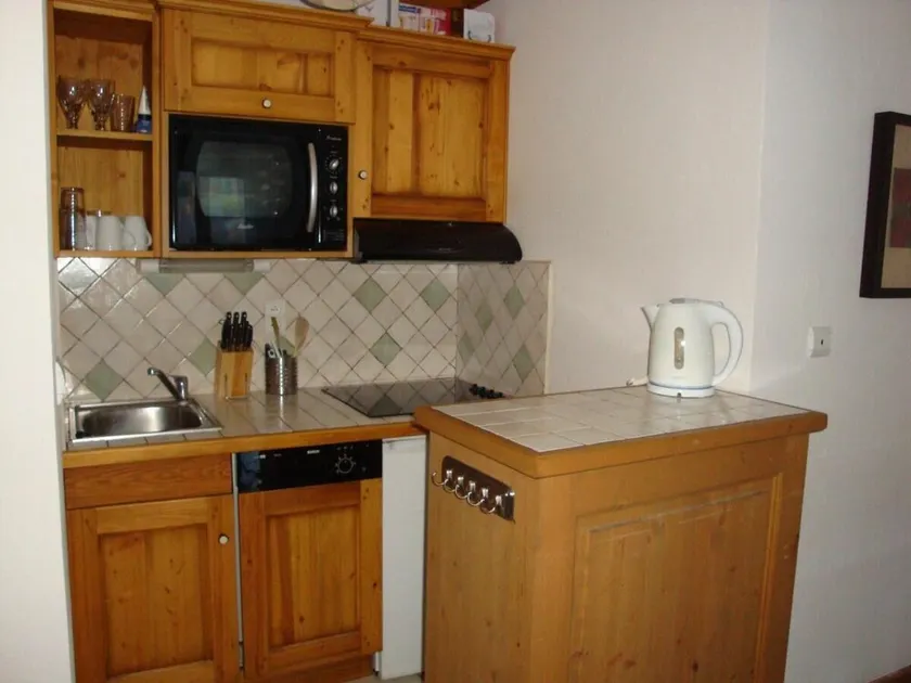 1st floor, balcony, tv, ski locker, 40m², Courchevel - Image 1