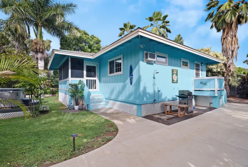 Hale Makai - Luxury Beach Home with AC and Private Hot Tub! TVNC#5012 - Image 1