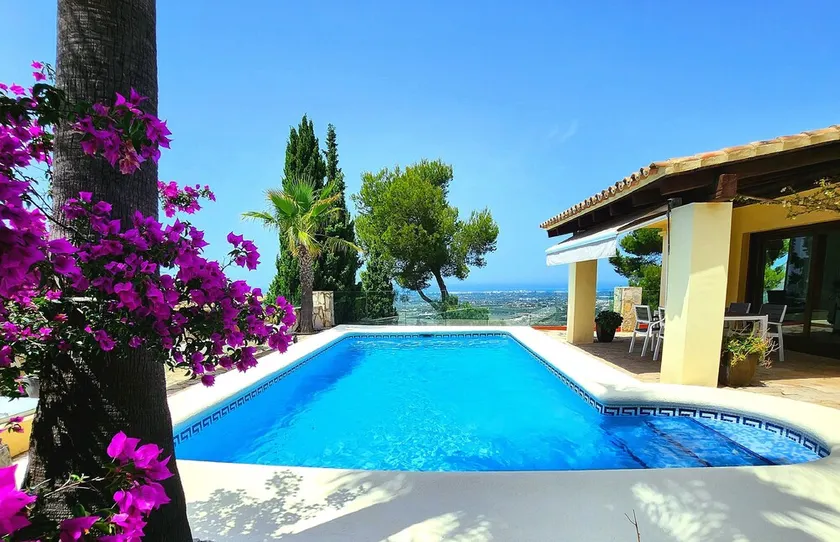 Exclusive Villa at La Sella Resort mit Bergblick, Meerblick, Pool, WLAN, Klimaanlage, Terrassen - Image 1