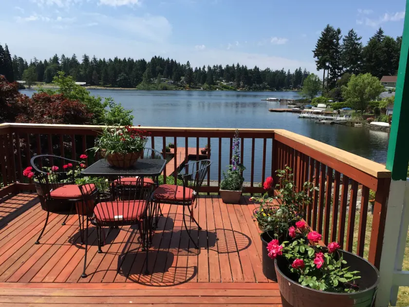 Great Lakefront Home, Steel Lake, Home Sweet Home - Image 1