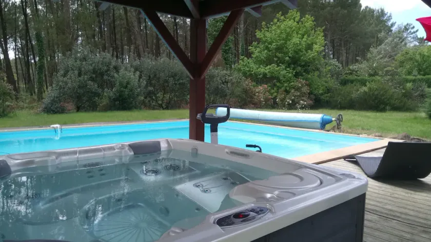 Villa Messanges in pace. Spiagge, piscina, jacuzzi - Image 1