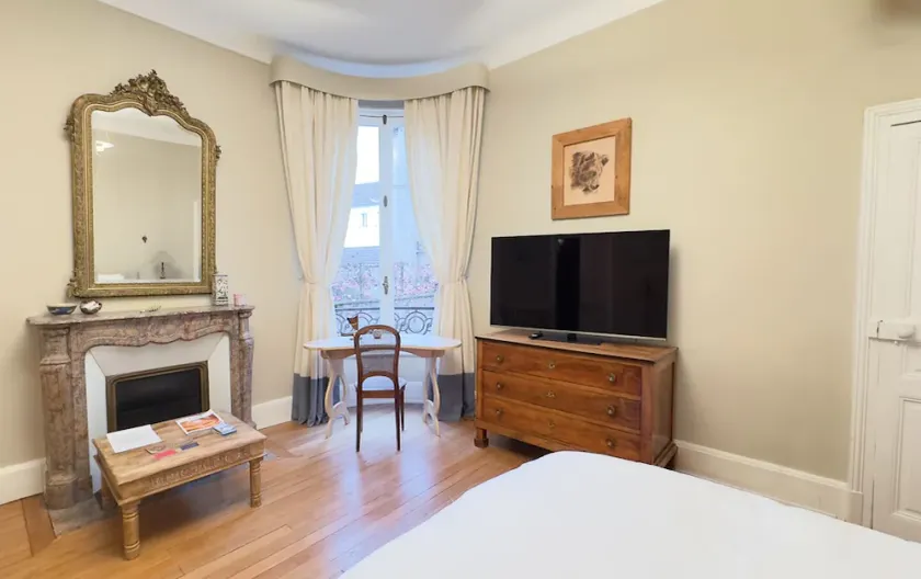 Suite Ronde -Apartment-Honeymoon-Ensuite mit Bad-Terrasse - Image 1