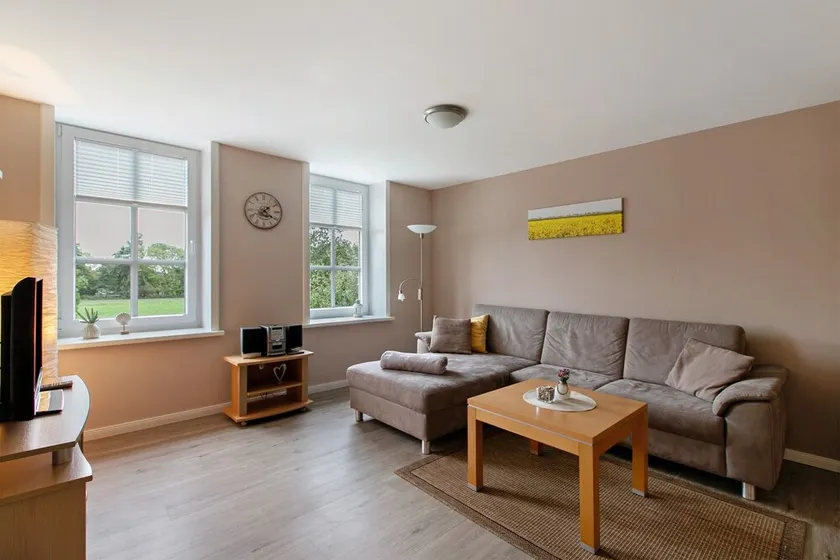Holiday Apartment 'Ferienhof Jacobsen 2' with Shared Terrace, Garden and Wi-Fi - Image 1