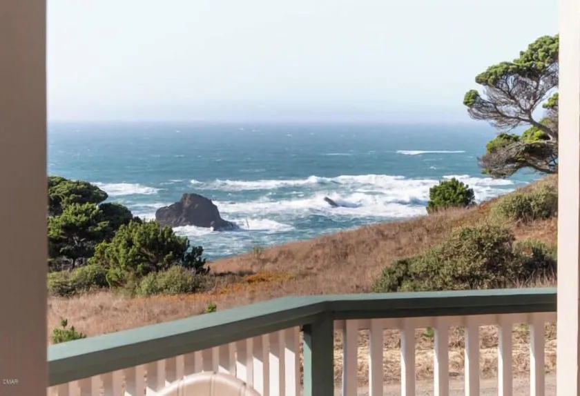 Colby Reef an Ocean View Home near Van Damme State Park & Beach, Sleeps 10 - Image 1