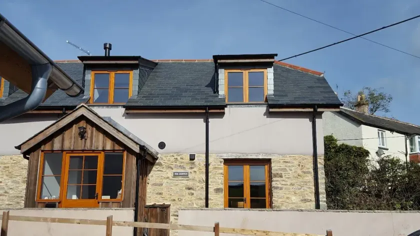 Beautiful luxury cosy cottage nr beaches West Down - Image 1