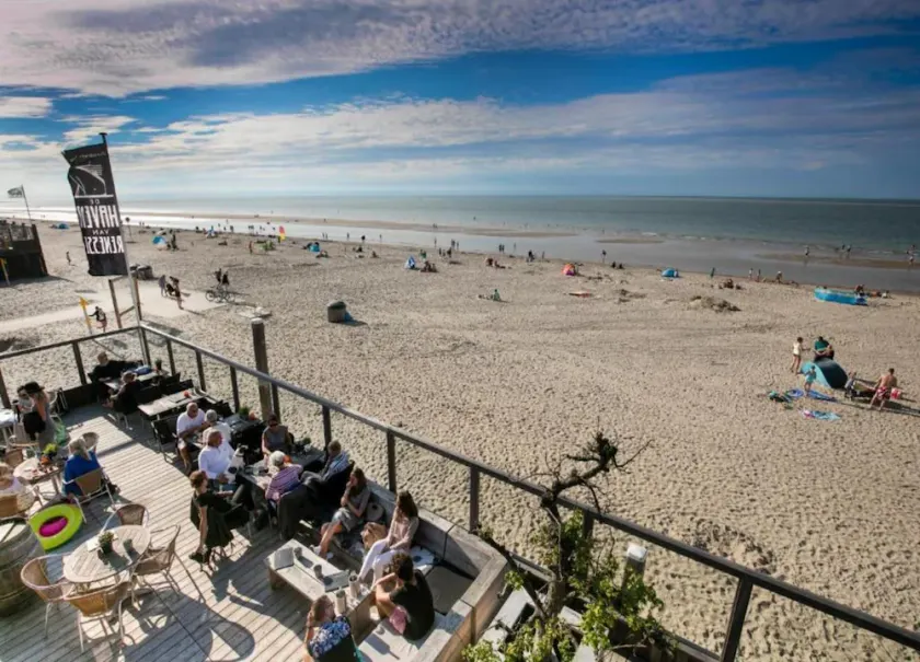 Spacious Holiday Home in Renesse near North Sea - Image 1