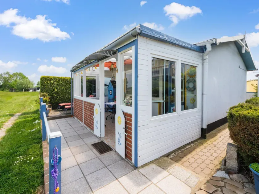Snug Bungalow in Insel Poel Germany near Beach - Image 1