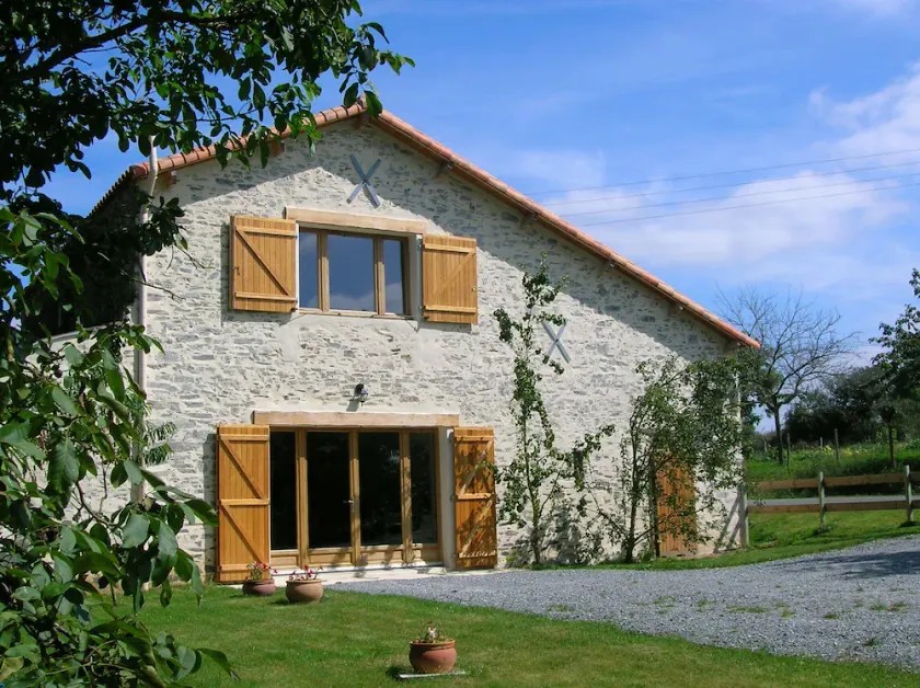 Superb Landdistrikterne Gite med privat opvarmet pool - Image 1