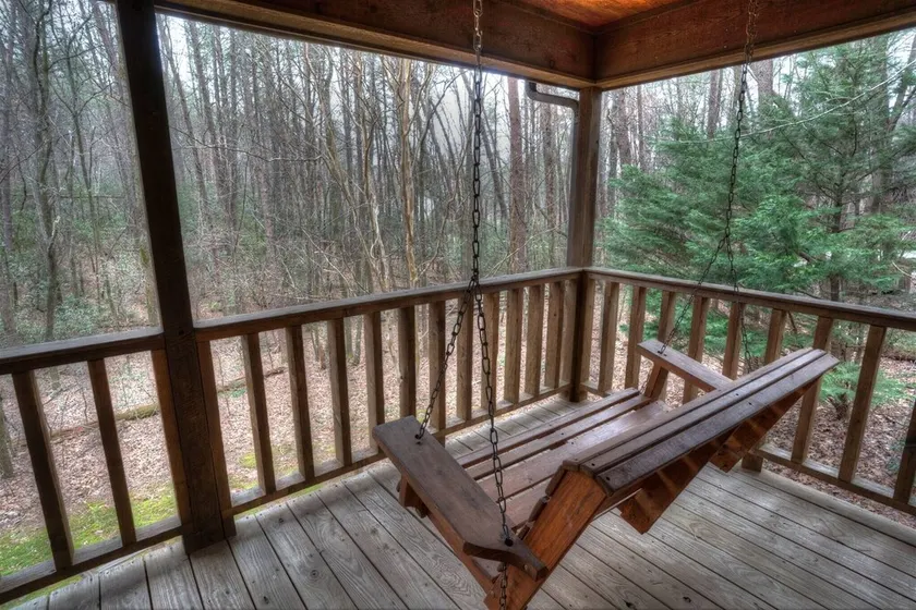 Forest Haven- Perfect Warm Cabin with 30 foot back porch - Image 1