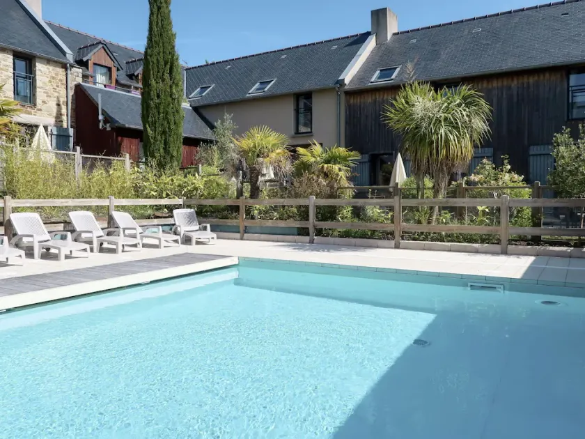 Confortable appartement pour 8 personnes avec WIFI, piscine, TV, terrasse et animaux admis - Image 1