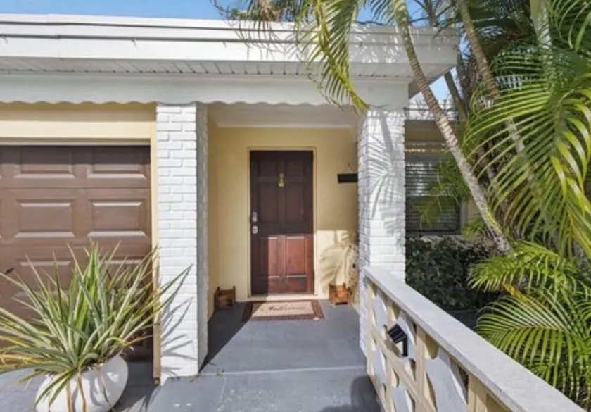 Pineapple Cove-Adorable Home W/ Private Tropical Pool/ close to Beach & Park - Image 1