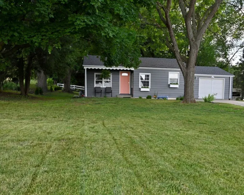 Millie's Cottage - Image 1