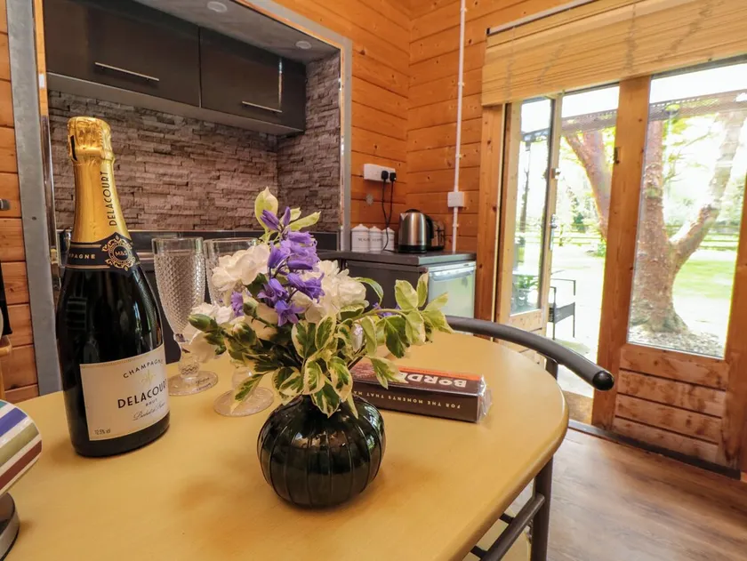 Snape Castle Garden Lodge - Image 1
