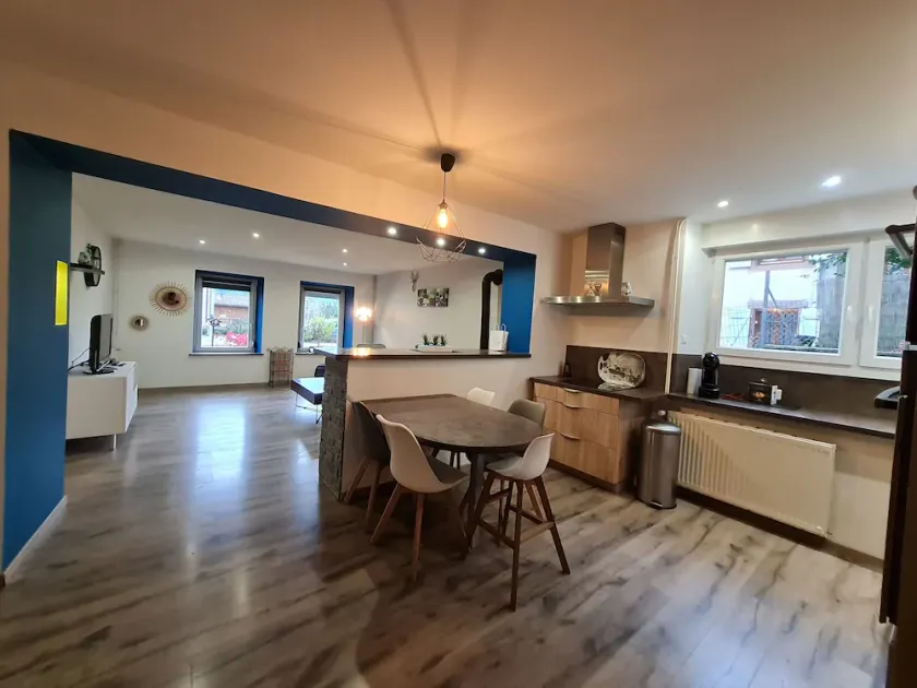 Modern Apartment with Terrace, Near Ski Resorts & Alsace - Image 1